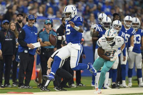 NFL Week 11 betting breakdown: Predictions for every game.